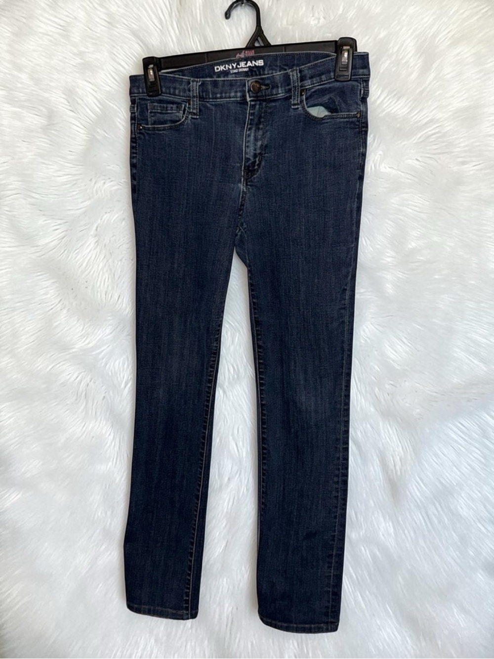 DKNY Dark Blue Skinny Straight Leg Jeans SOHO skinny size 8 mid rise 5 pocket